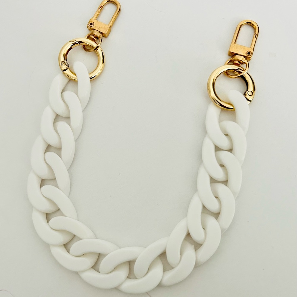 White soft rubber coated chunky chain link strap/charm